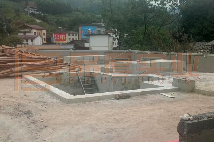 1658125566644726.jpg phjc2.jpg